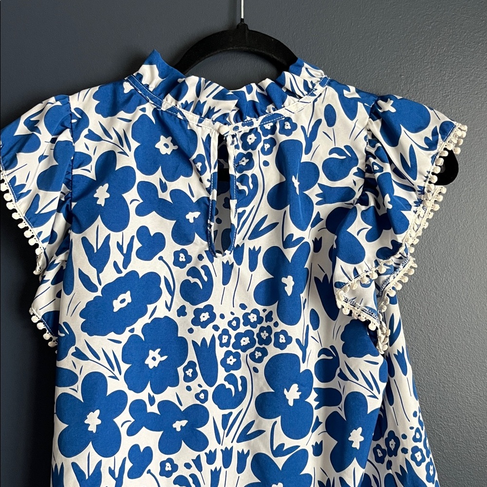 Women’s Blue Floral Ruffle Sleeve Top - Picture 15 of 16